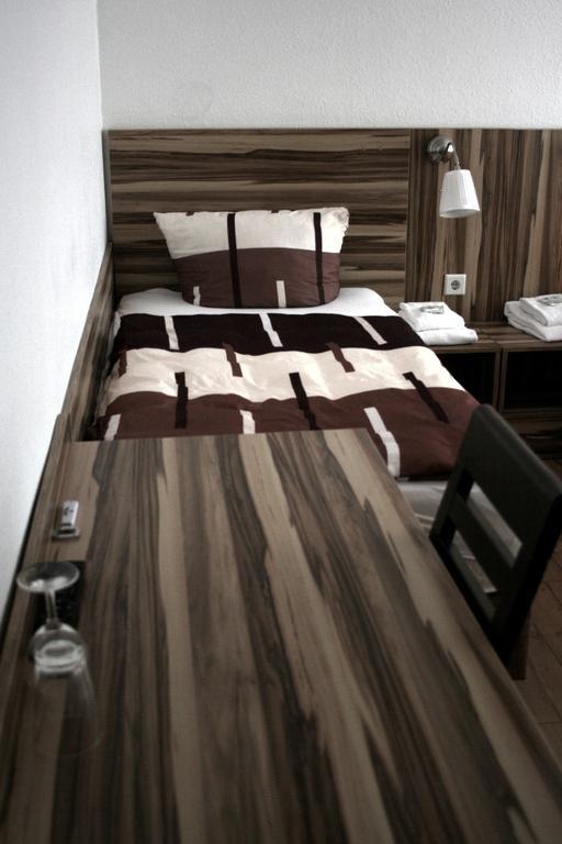 Hotel Zur Heidquelle BRE Extérieur photo
